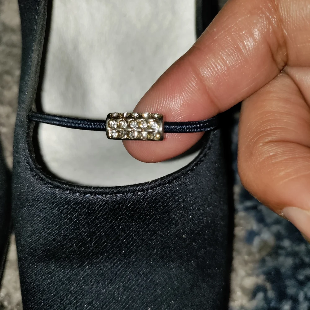 Mootsies Tootsies navy satin heels size 6
